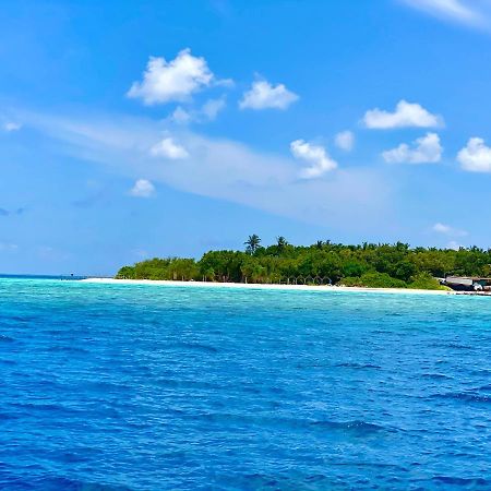 Готель Ocean Beach Maldive Maldives Екстер'єр фото