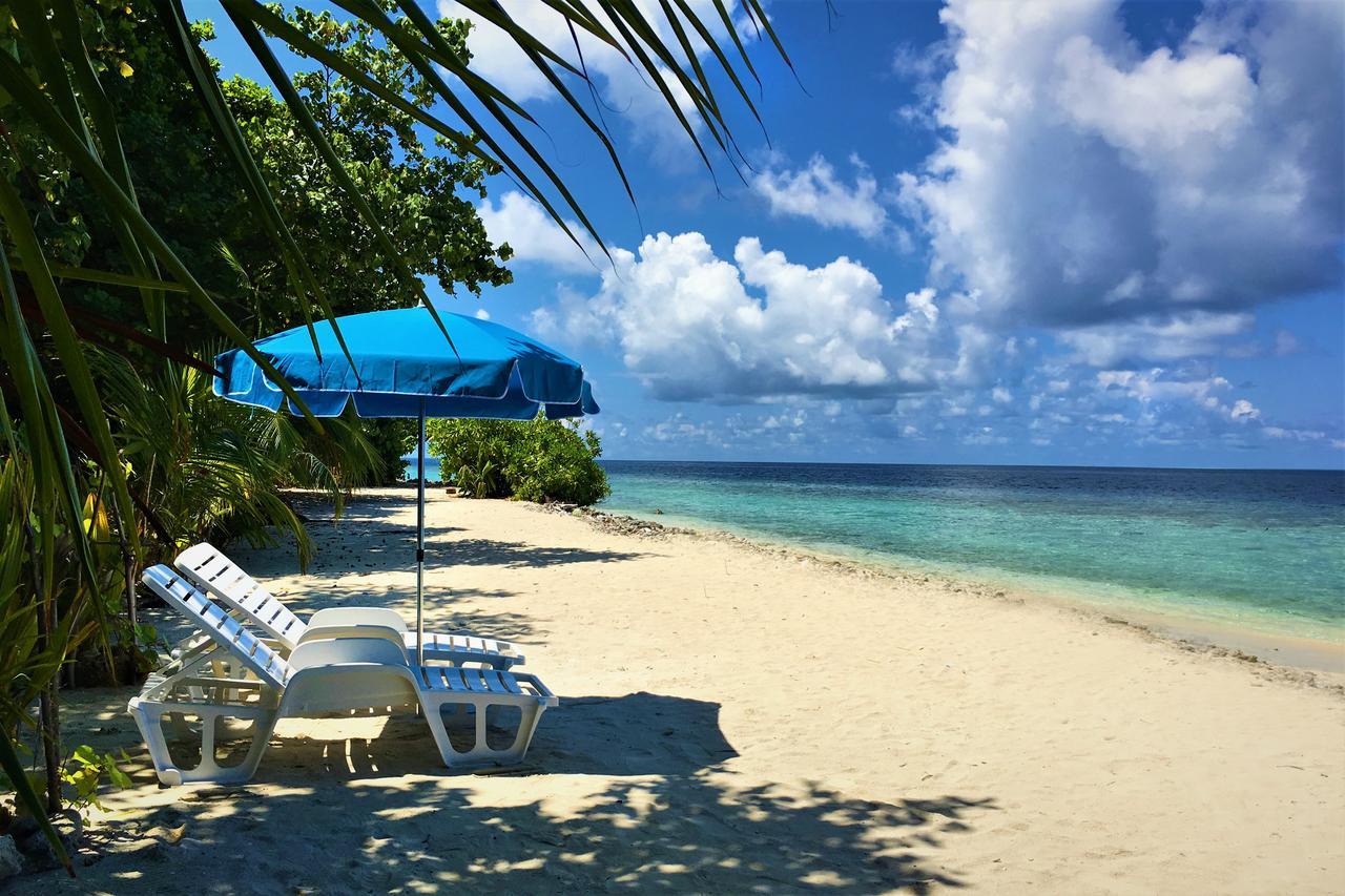 Готель Ocean Beach Maldive Maldives Екстер'єр фото