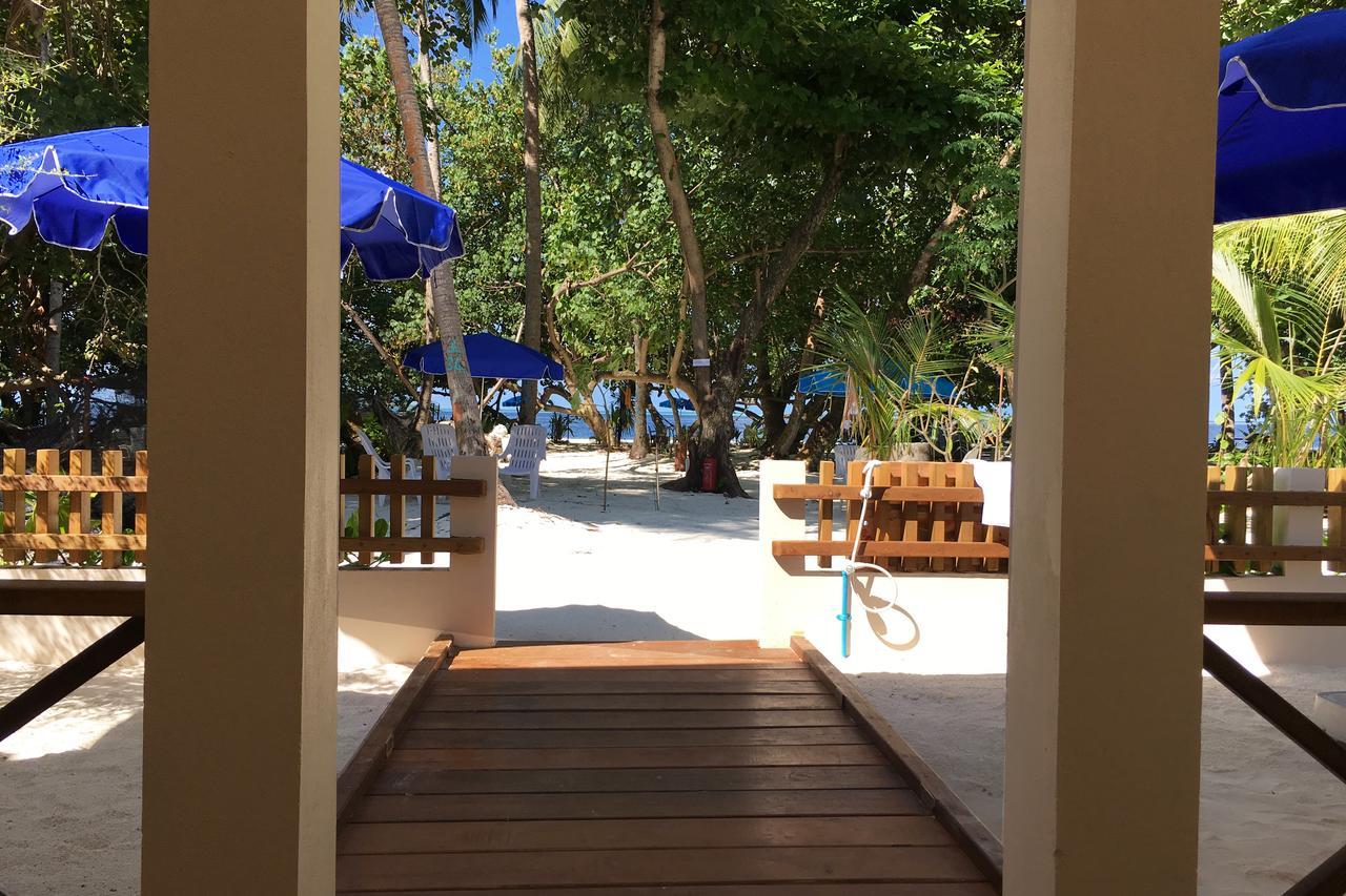Готель Ocean Beach Maldive Maldives Екстер'єр фото