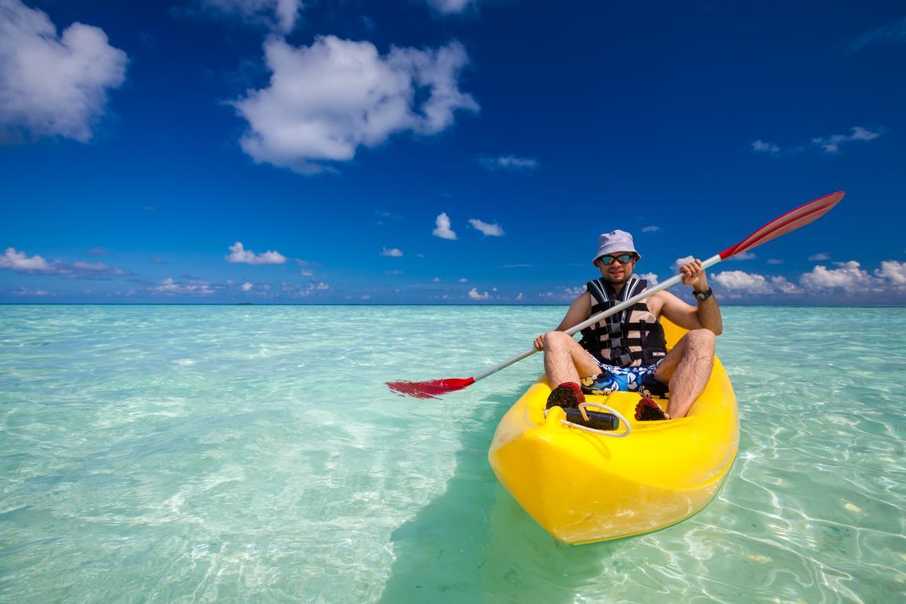Готель Ocean Beach Maldive Maldives Екстер'єр фото